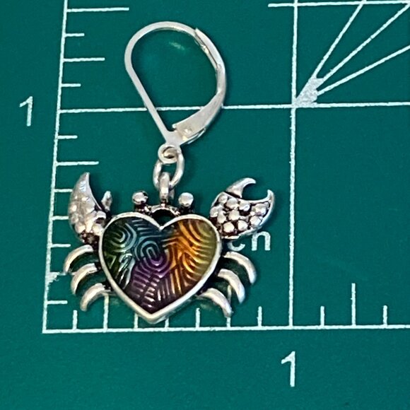 Crab Earrings Dangle Silver Plated Enamel Sea Life Beach Island Zodiac Cancer - Picture 10 of 10